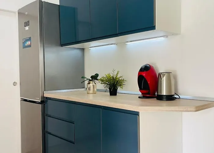 Atico Playa Centro Ciudad דירה