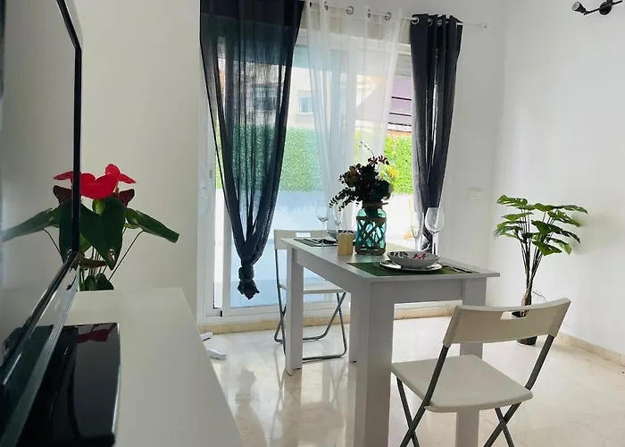 Atico Playa Centro Ciudad * פואנגירולה